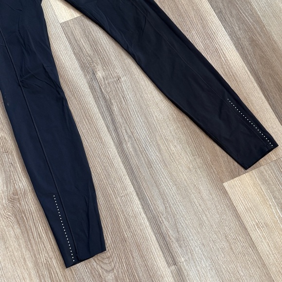 Lululemon Fast and Free Tight 31" *Reflective
Black Leggings Full Length Size 8 - Picture 5 of 14